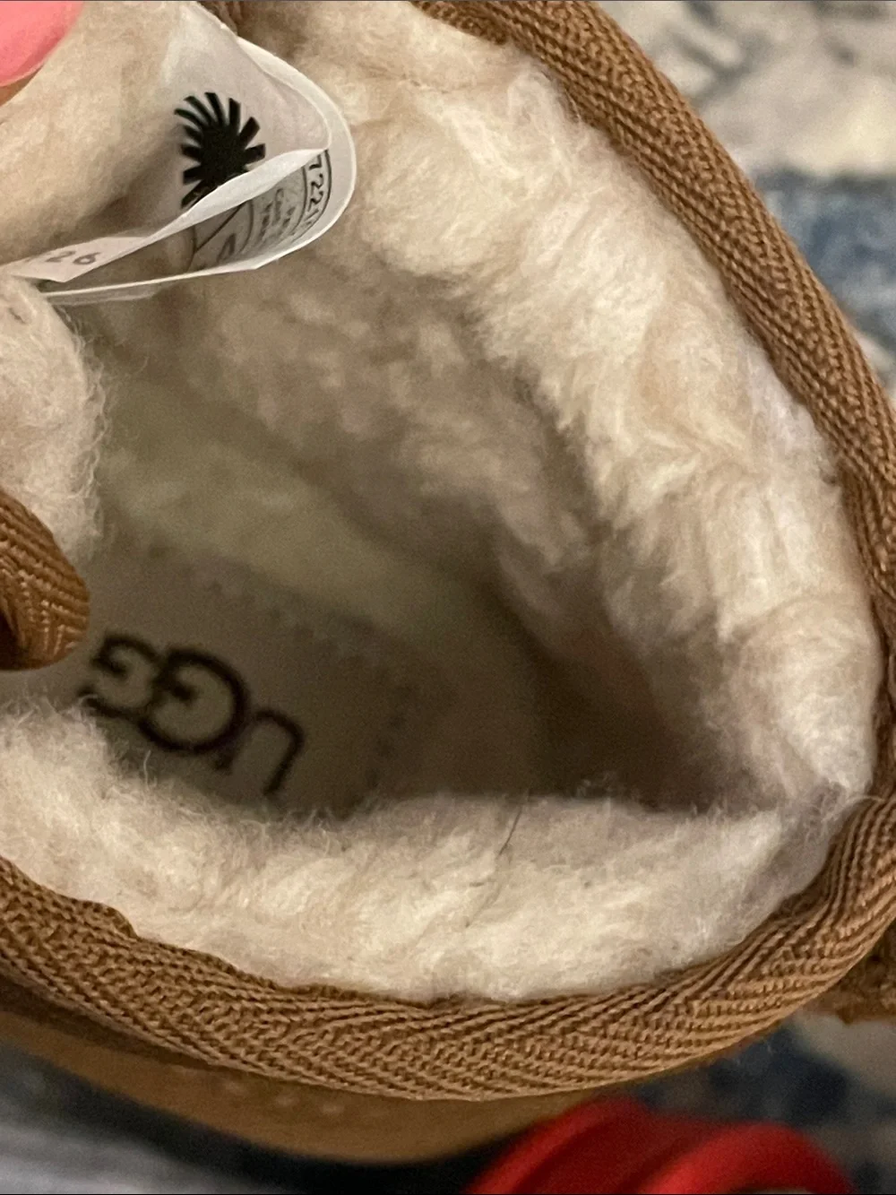 UGG Kids Chestnut Suede Shearling-Lined Chukka Boots